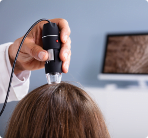 Professional Head Lice Removal Treatment Img