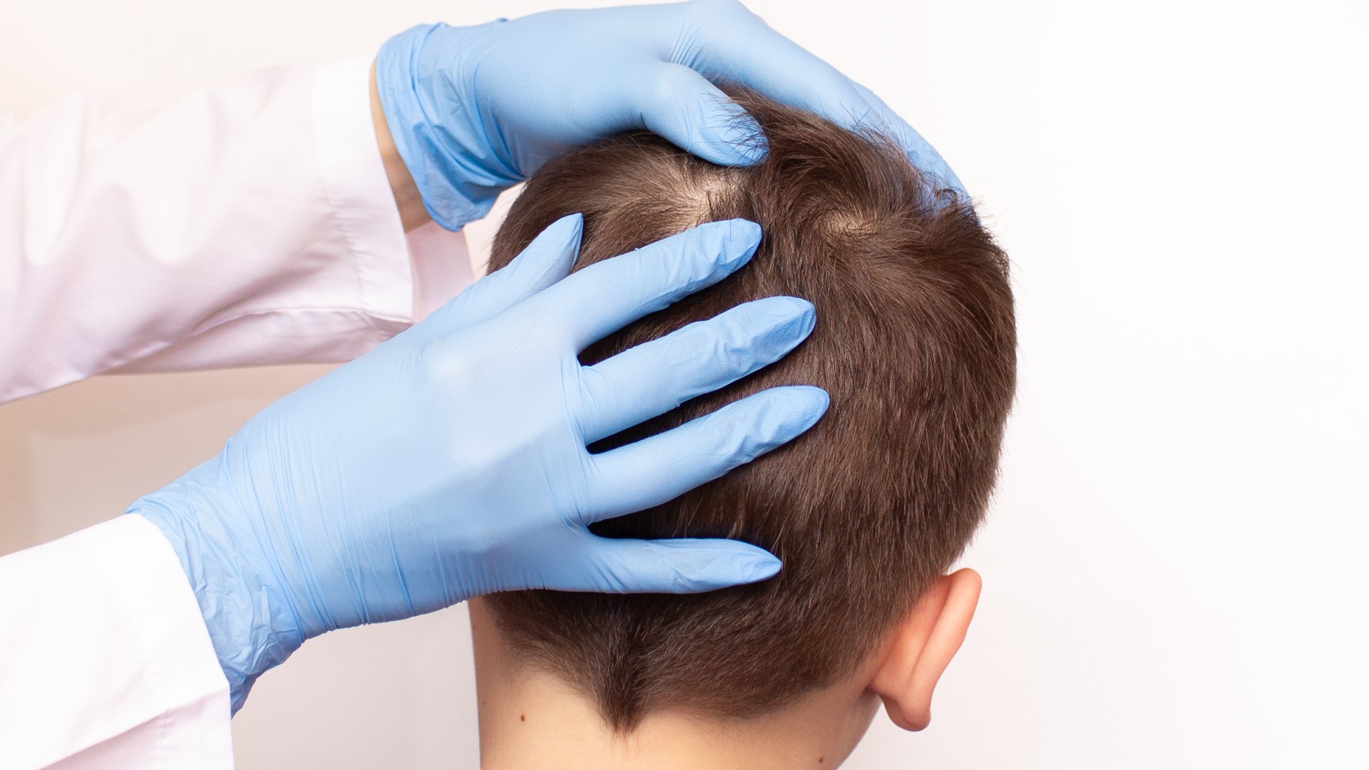 Is Lice Shampoo Actually Safe For Toddlers Under Two?