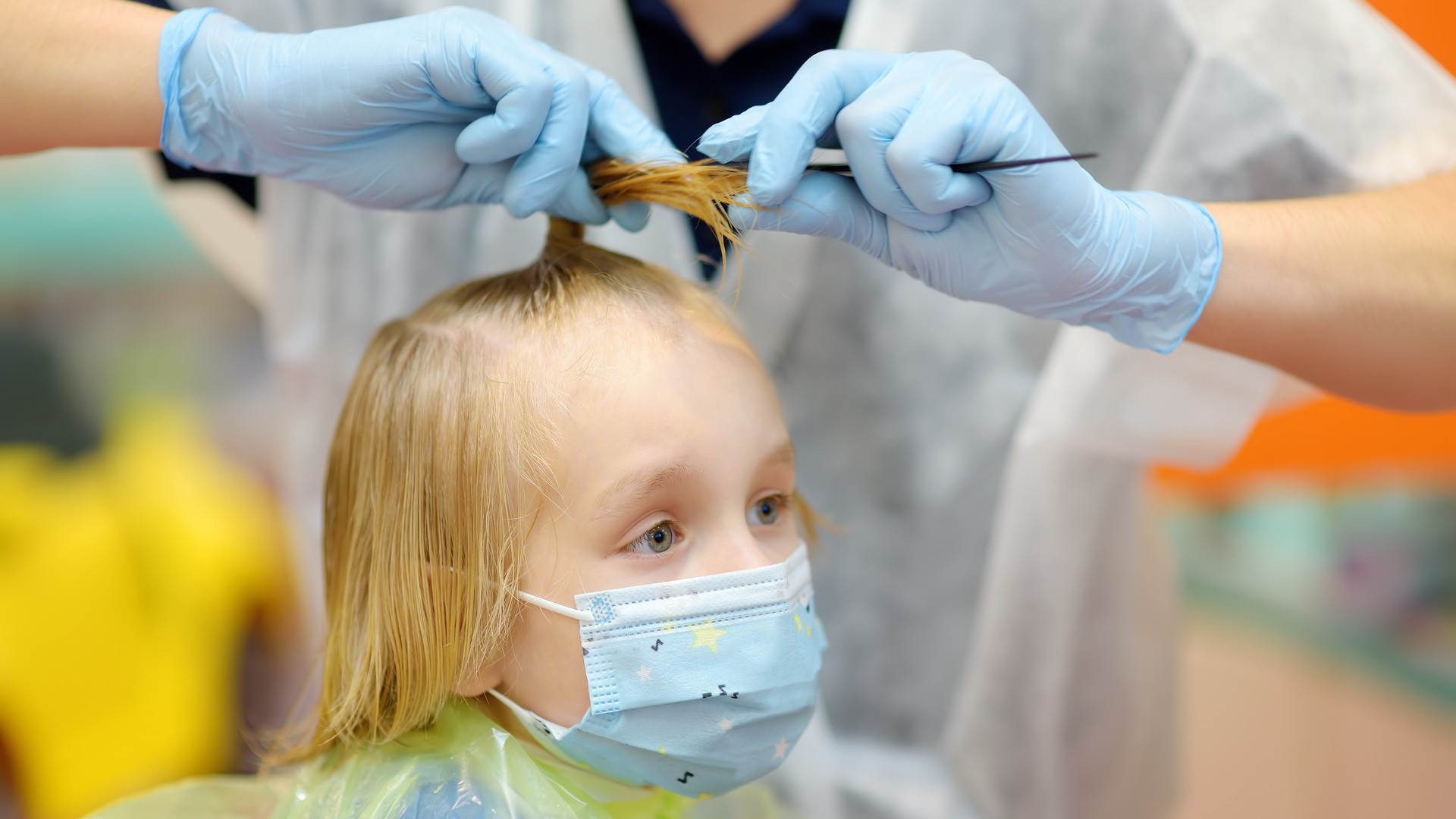 Your Hair Salon Is Not Allowed to Treat Lice